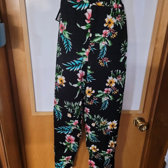 Art Class Girls 10/12 Black Floral Pants With Tie Belt Bohemian Straight Fit - Picture 5 of 6